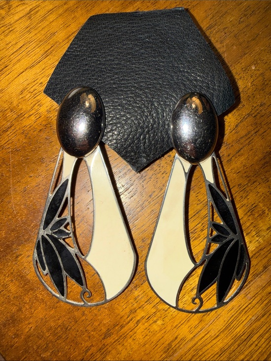 Jewelry - Silver-Tone Floral Cutout Drop Earrings - Women Jewelry